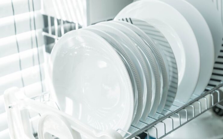 plates